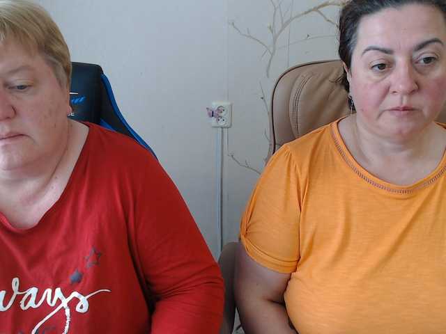 XMollyJaneEX live cam on BongaCams