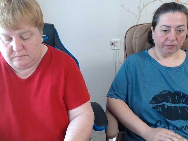 XMollyJaneEX live cam on BongaCams