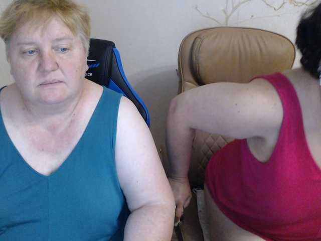 XMollyJaneEX live cam on BongaCams