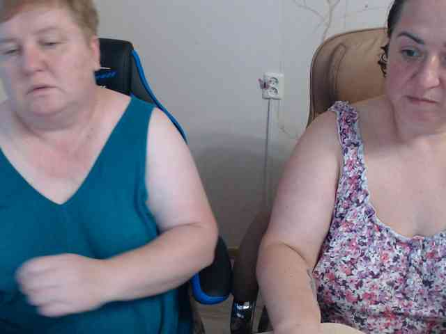 XMollyJaneEX webcam