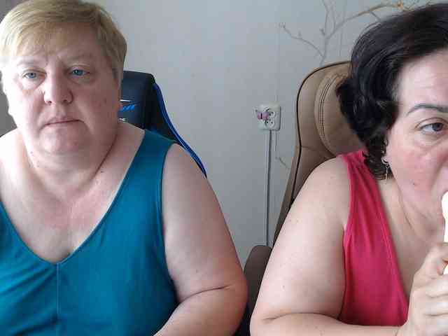 XMollyJaneEX webcam