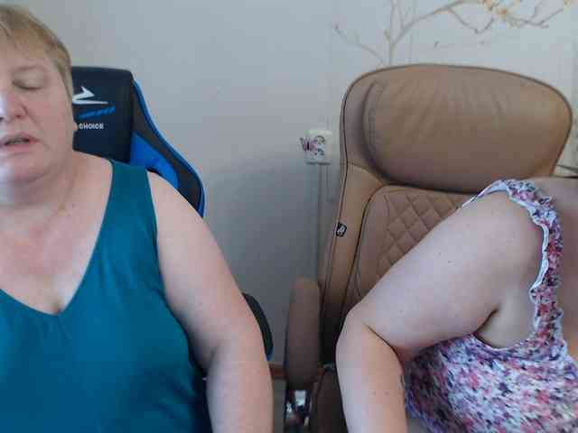 XMollyJaneEX webcam