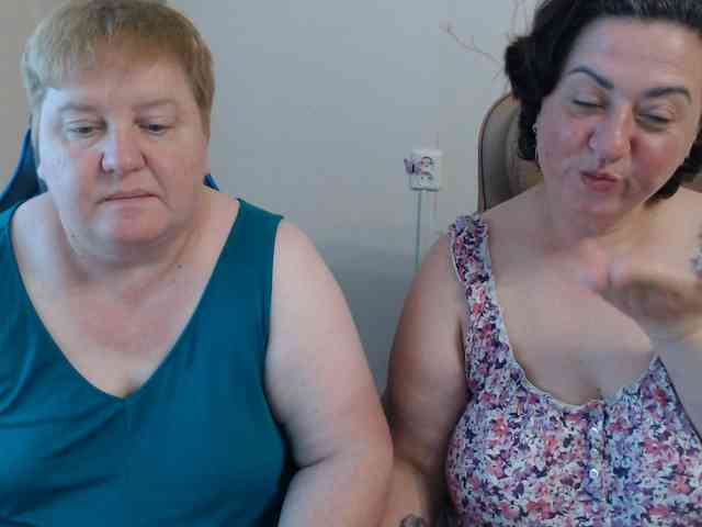XMollyJaneEX webcam