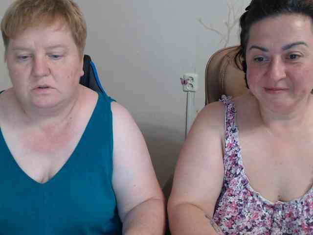 XMollyJaneEX webcam