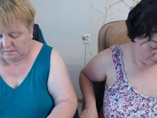 XMollyJaneEX webcam