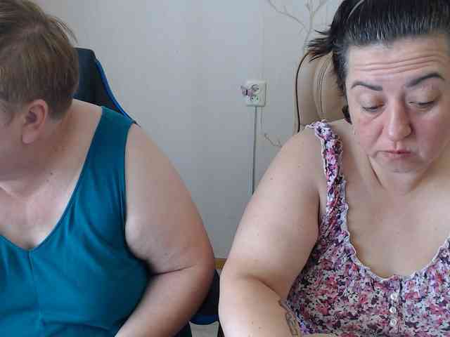 XMollyJaneEX webcam