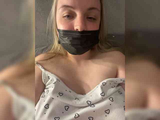 Sweetie69 webcam