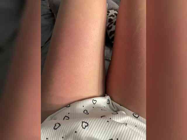 Sweetie69 webcam