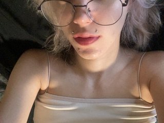 ReneYolker Porn Show