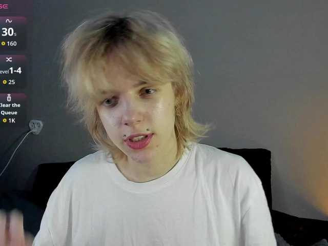 ReneYolker live cam on BongaCams