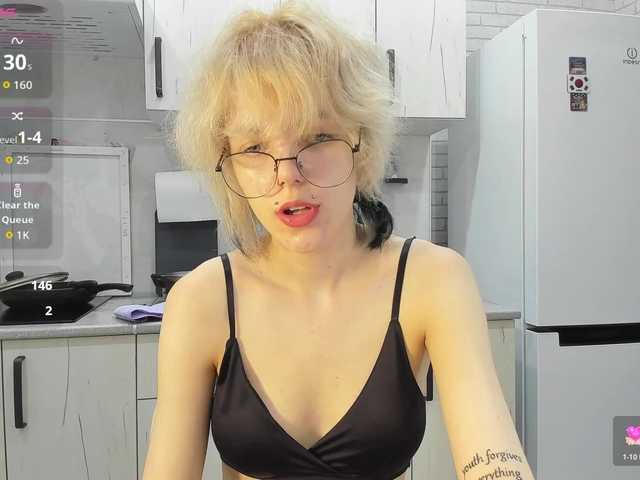 ReneYolker live cam on BongaCams