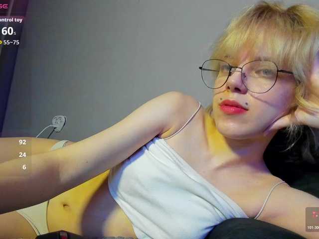 ReneYolker live cam on BongaCams