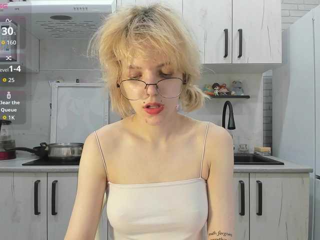 ReneYolker live cam on BongaCams