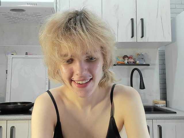 ReneYolker live cam on BongaCams