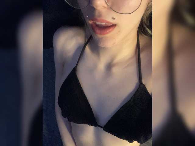 ReneYolker live webcam show