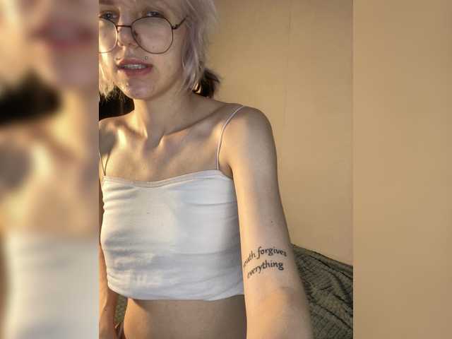ReneYolker live cam on BongaCams