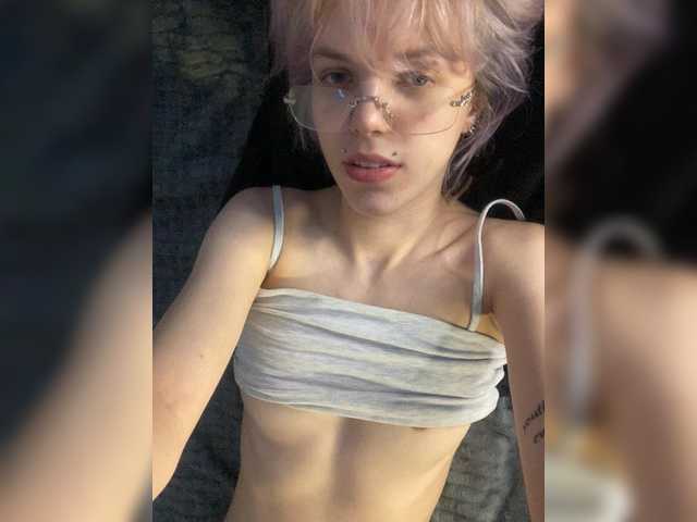 ReneYolker live cam on BongaCams