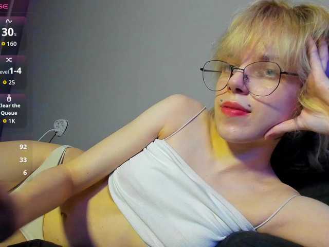 ReneYolker live cam on BongaCams