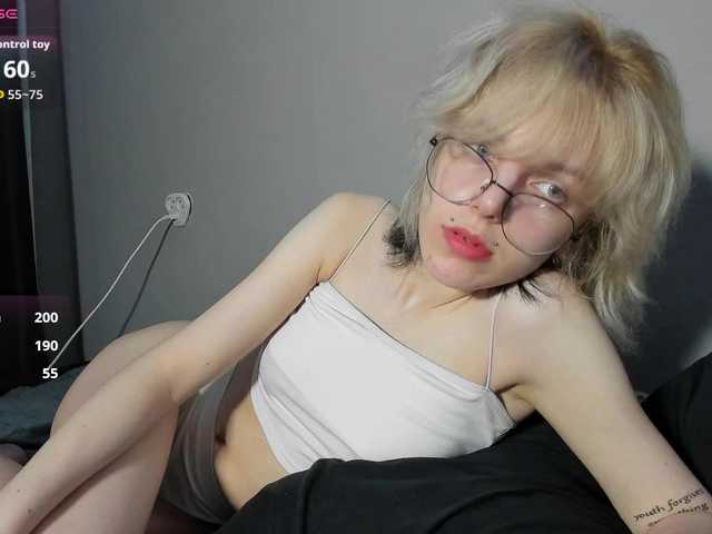 ReneYolker live cam on BongaCams