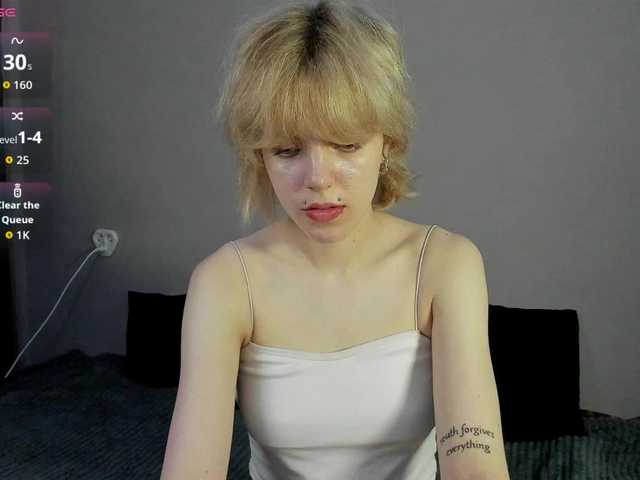 ReneYolker live cam on BongaCams