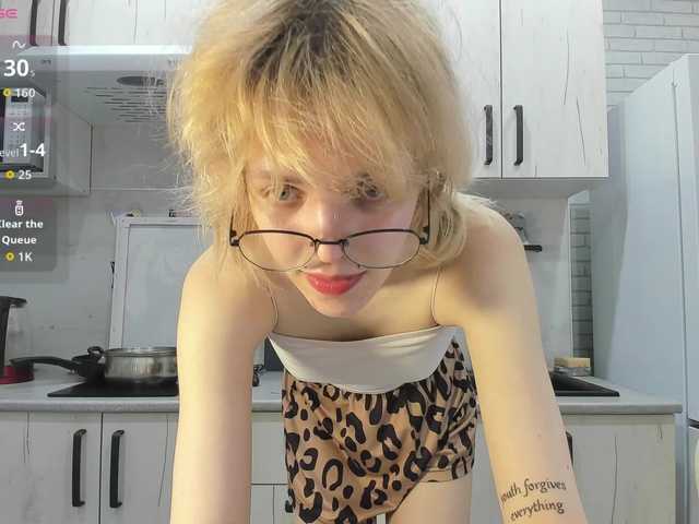 ReneYolker live cam on BongaCams
