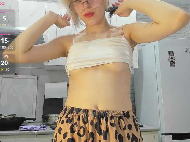 ReneYolker live cam on BongaCams