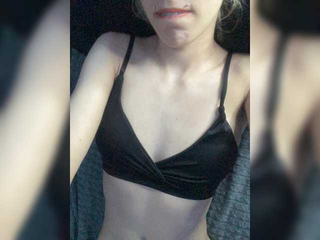ReneYolker live cam on BongaCams