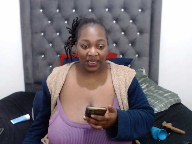ChocSexcBeast live cam on BongaCams