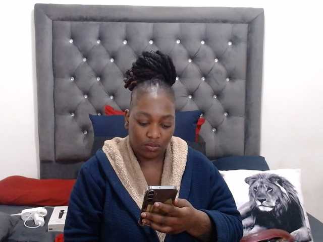 ChocSexcBeast live cam preview