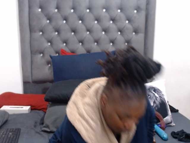 ChocSexcBeast live cam preview