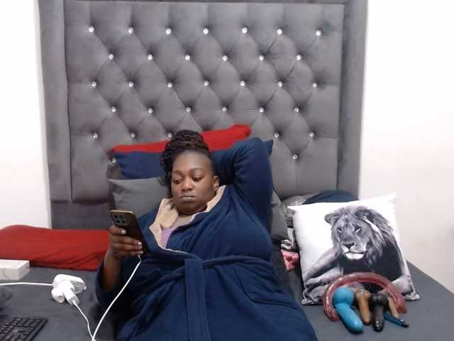 ChocSexcBeast live cam preview