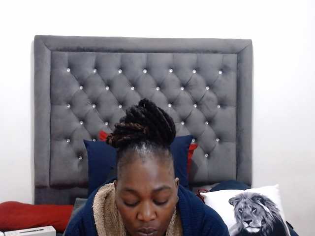 ChocSexcBeast live cam preview