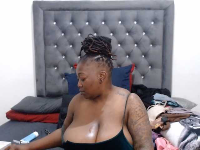ChocSexcBeast live cam on BongaCams