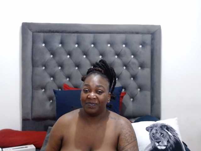 ChocSexcBeast live cam preview