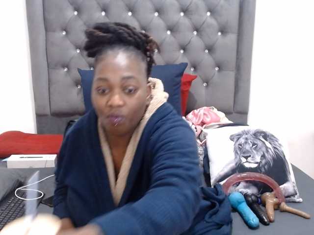 ChocSexcBeast live cam on BongaCams