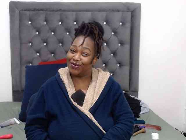 ChocSexcBeast webcam
