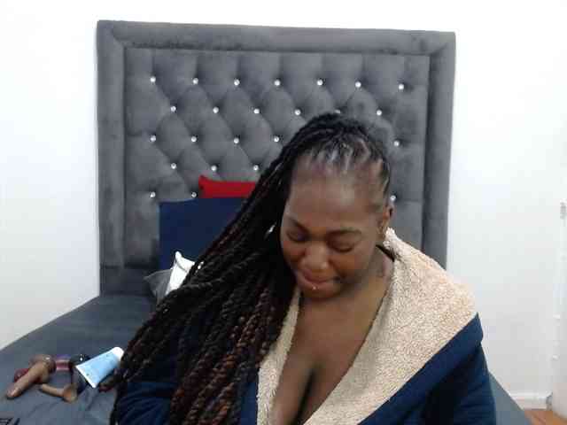 ChocSexcBeast webcam