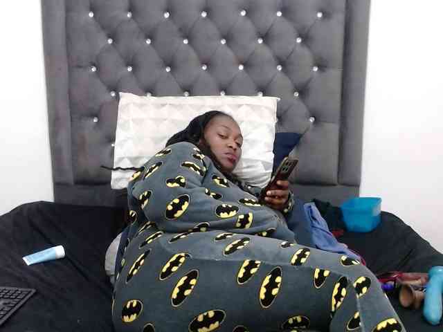 ChocSexcBeast webcam