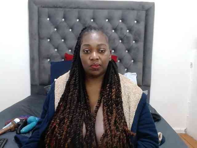 ChocSexcBeast webcam