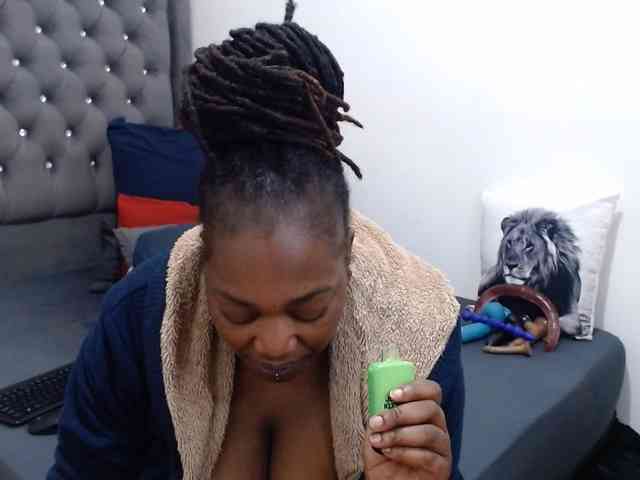 ChocSexcBeast webcam