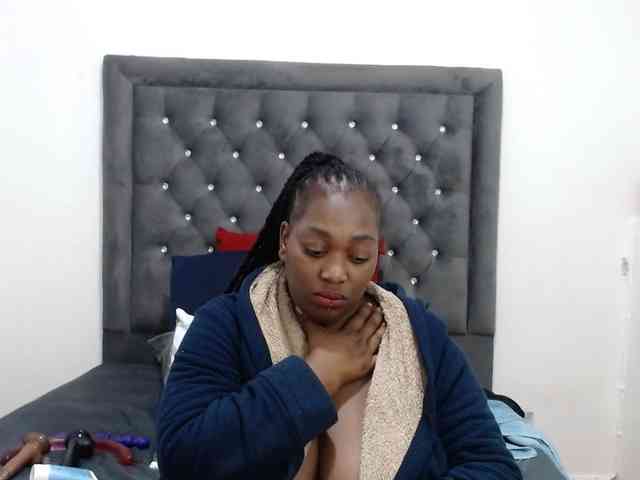 ChocSexcBeast webcam