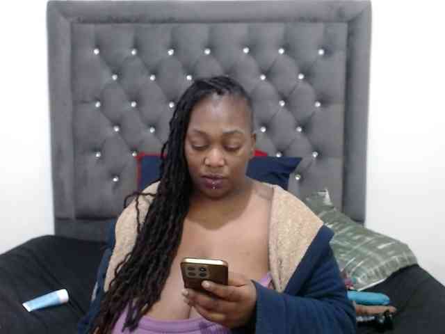 ChocSexcBeast webcam
