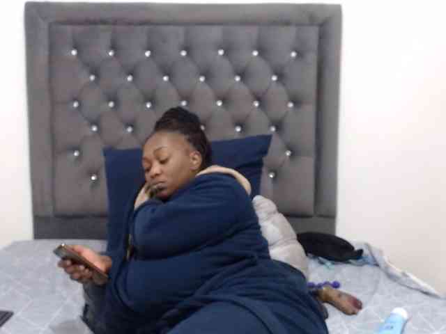 ChocSexcBeast webcam