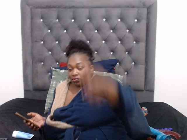 ChocSexcBeast webcam