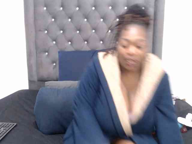 ChocSexcBeast webcam