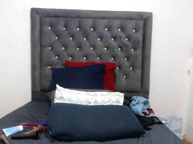 ChocSexcBeast webcam