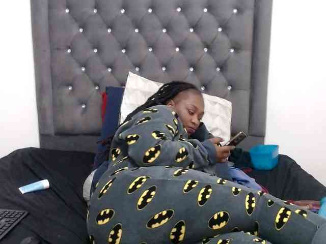 ChocSexcBeast webcam