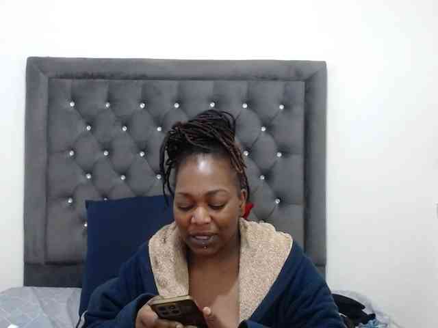 ChocSexcBeast webcam