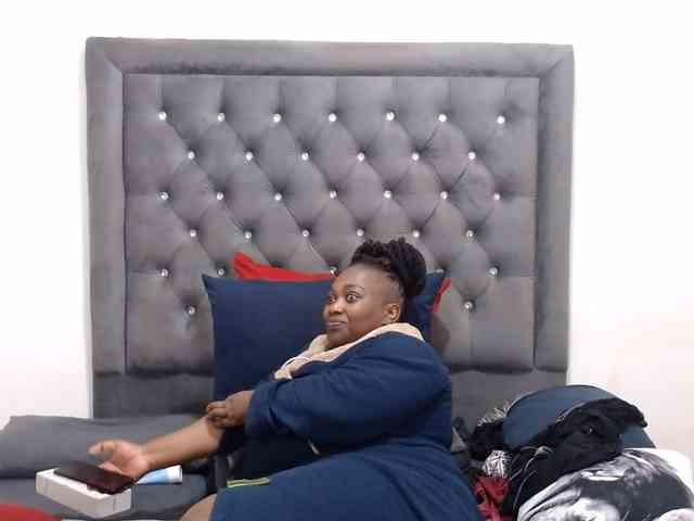 ChocSexcBeast webcam