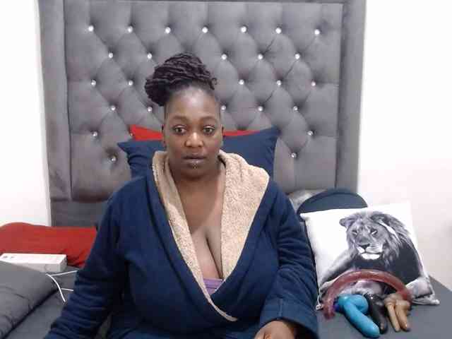 ChocSexcBeast's webcam live show